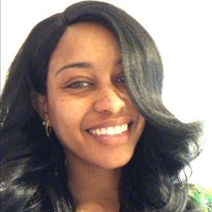 Meet your Posher, Keenya